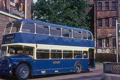 London to Derby Bus
