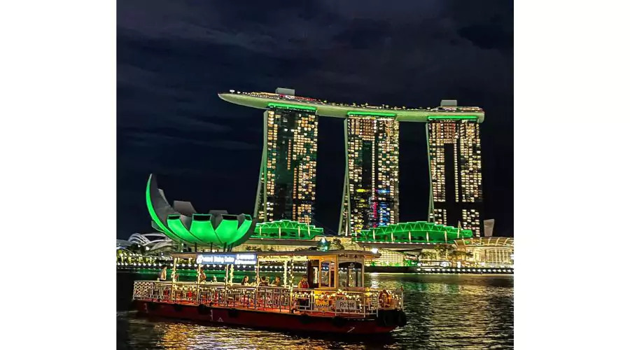 Marina Bay Sands SkyPark, Trishaw Ride, and a Singapore River cruise.